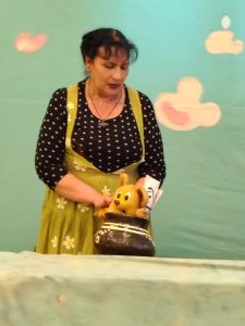 Сцени от спектакъла Мечо Пух (6)